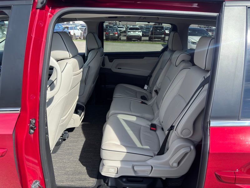 Used 2025 Honda Odyssey Touring image 34