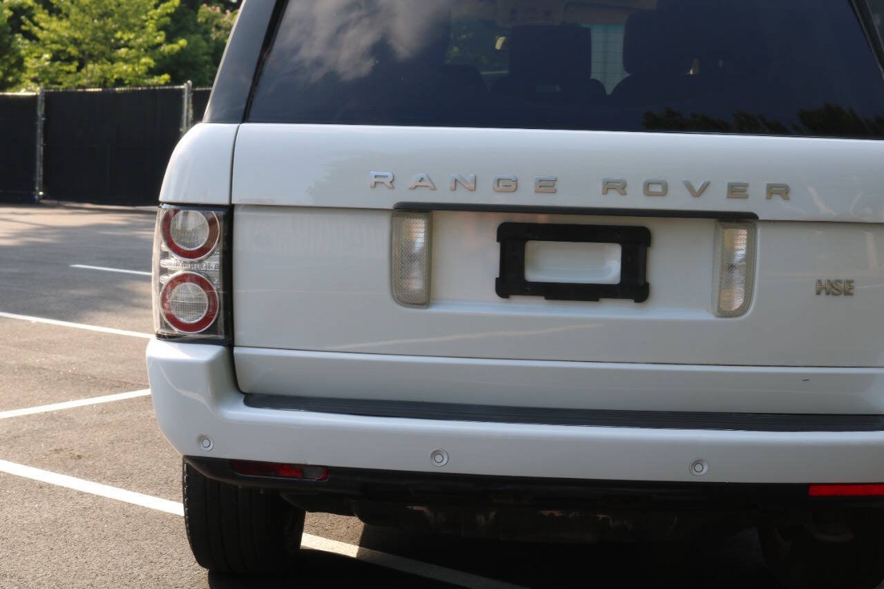 Used 2011 Land Rover Range Rover HSE AWD/4WD image 30