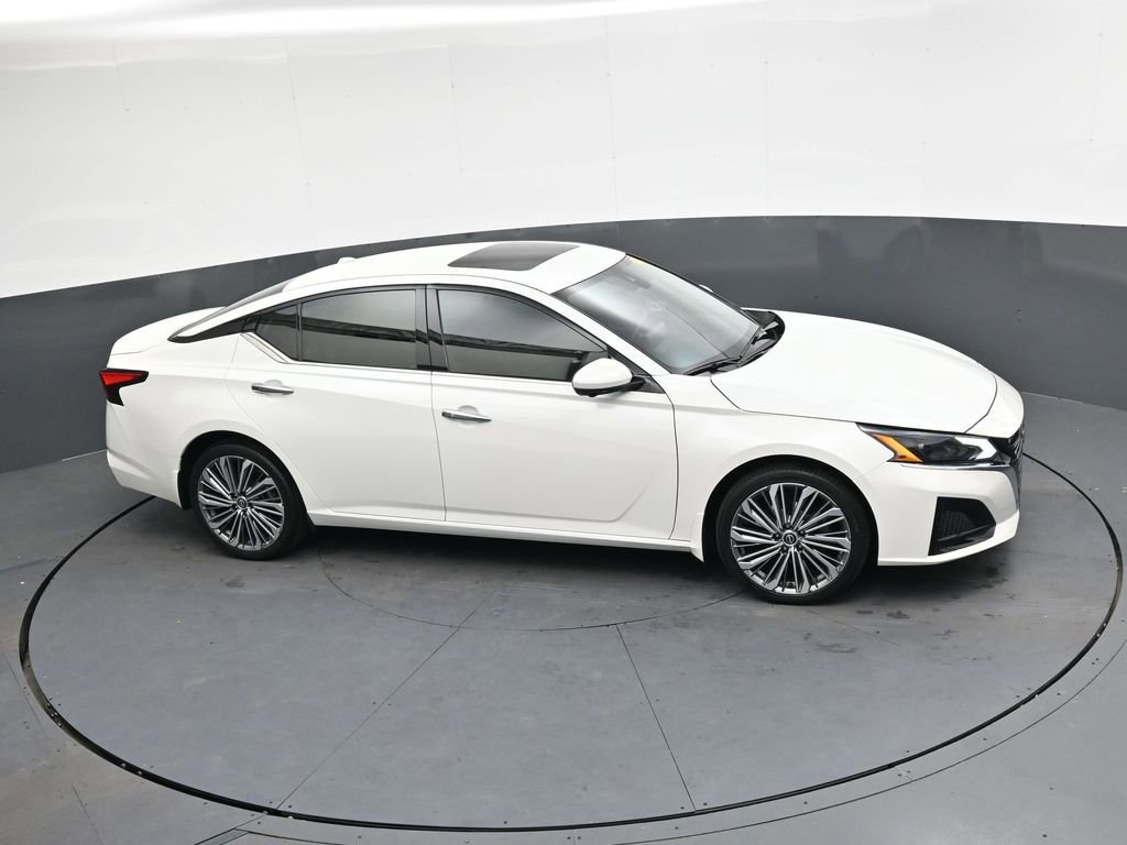 Used 2023 Nissan Altima 2.5 SL image 17