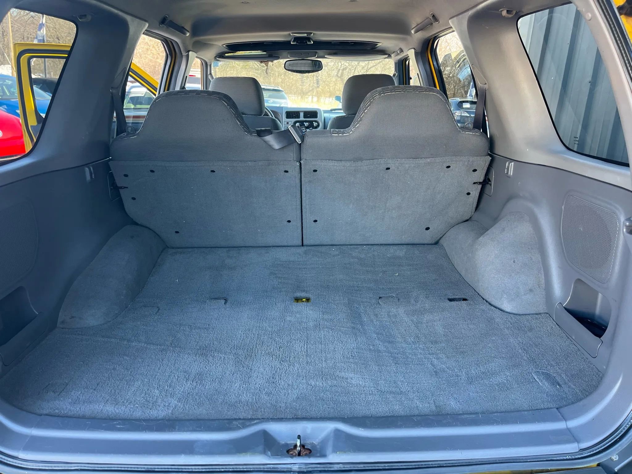 Used 2001 Nissan Xterra SE image 17