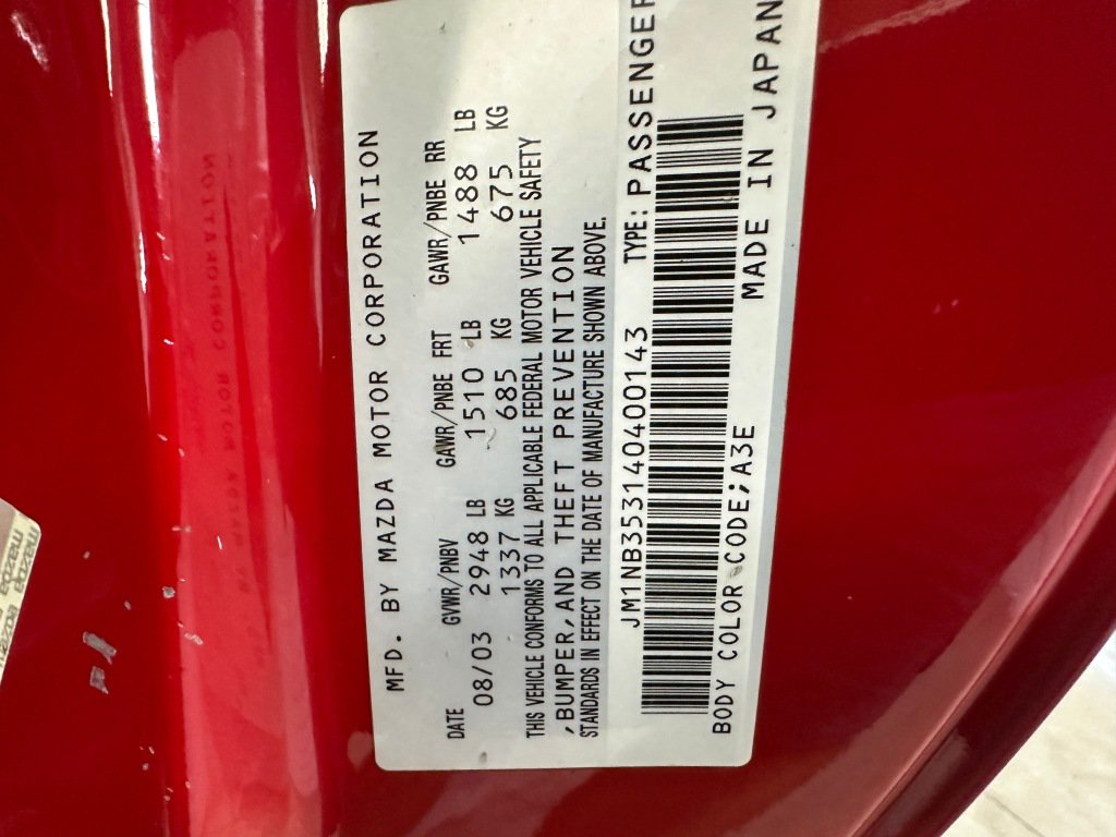 Used 2004 MAZDA MX-5 Miata LS RWD image 26
