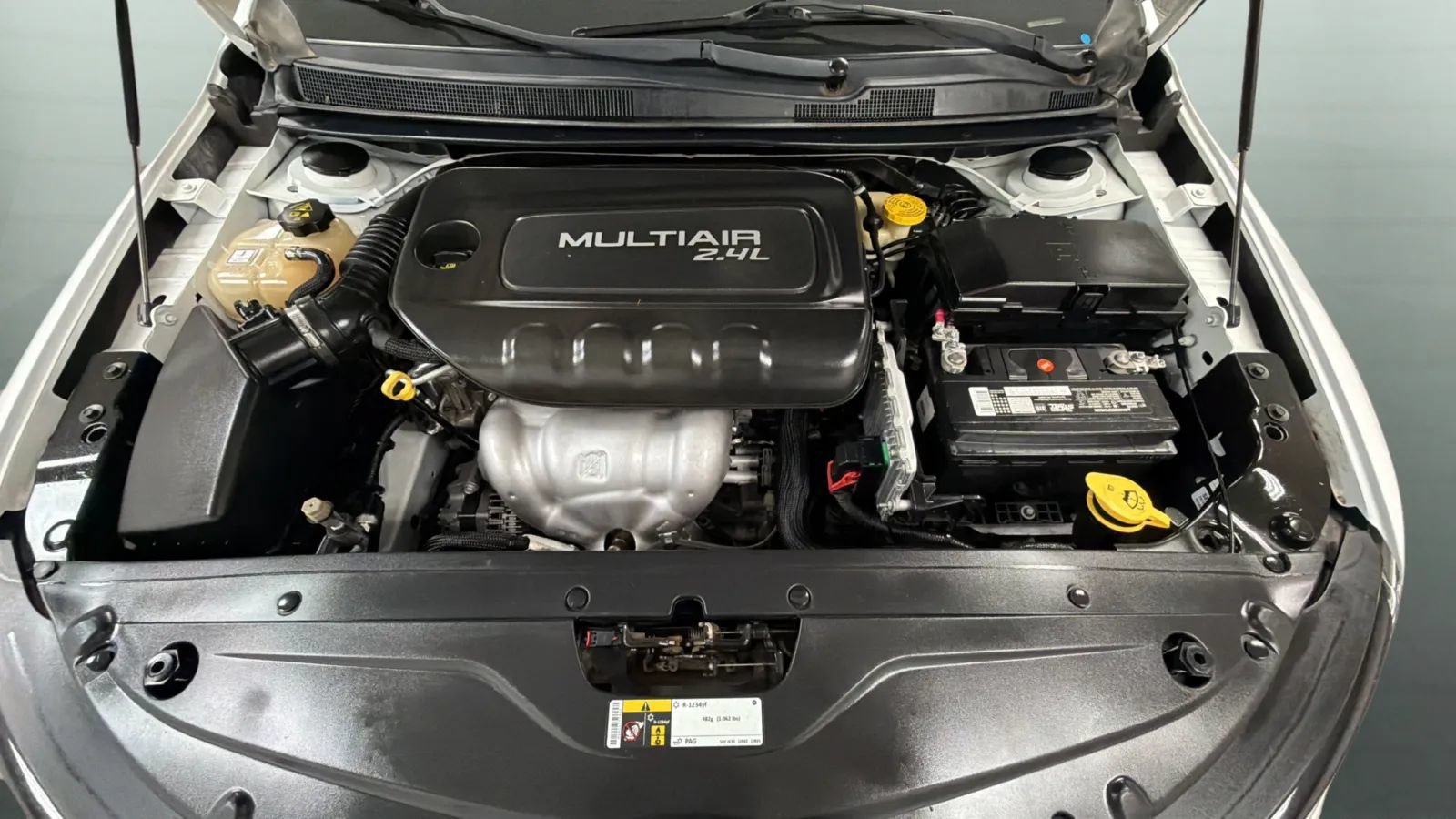 Used 2015 Chrysler 200 S w/ Navigation & Sound Group I FWD image 23