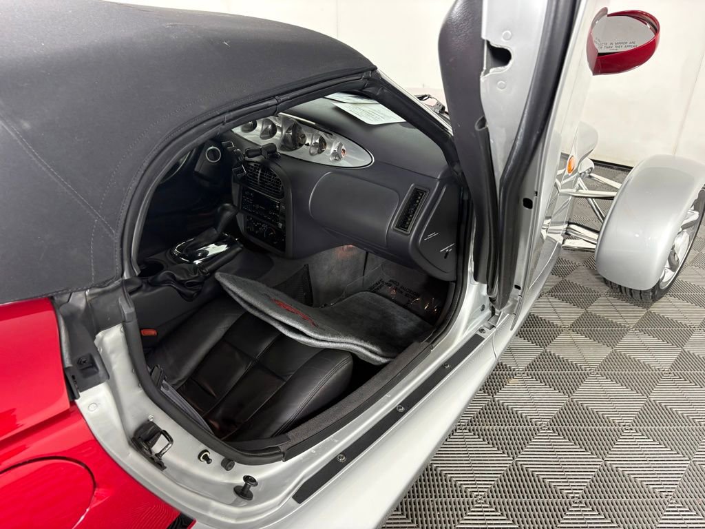Used 2001 Plymouth Prowler RWD image 24