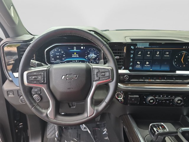 Used 2023 Chevrolet Silverado 1500 RST AWD/4WD image 18