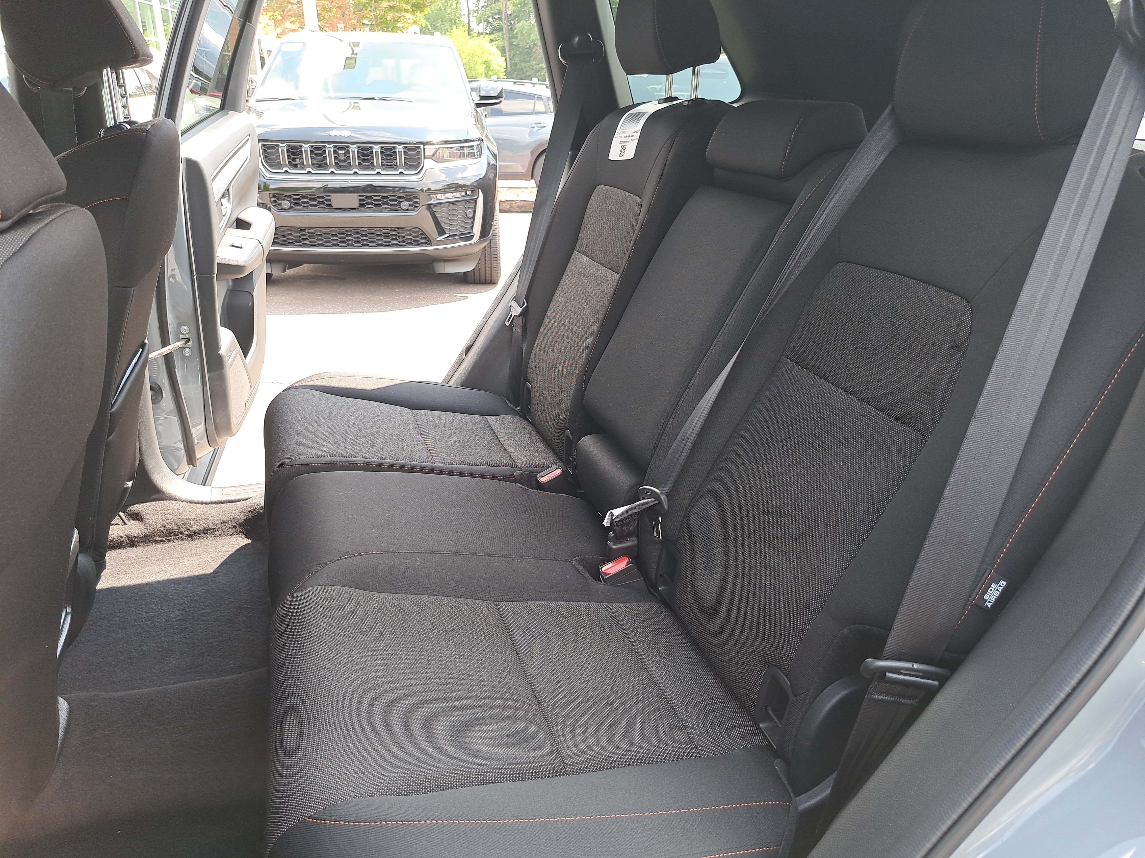 Used 2025 Honda CR-V Sport image 13