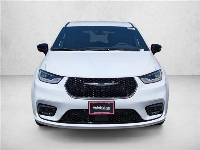 New 2026 Chrysler Pacifica Select FWD image 5
