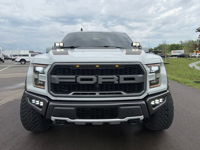 Used 2017 Ford F150 Raptor w/ Equipment Group 802A Luxury AWD/4WD image 12