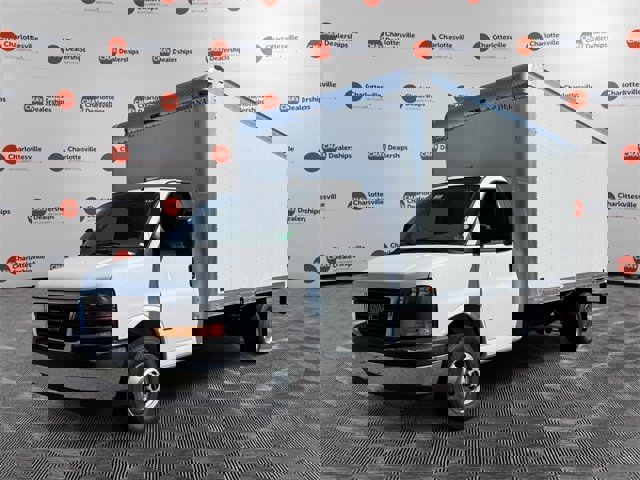 New 2025 GMC Savana 3500 Extended w/ Power Convenience Package