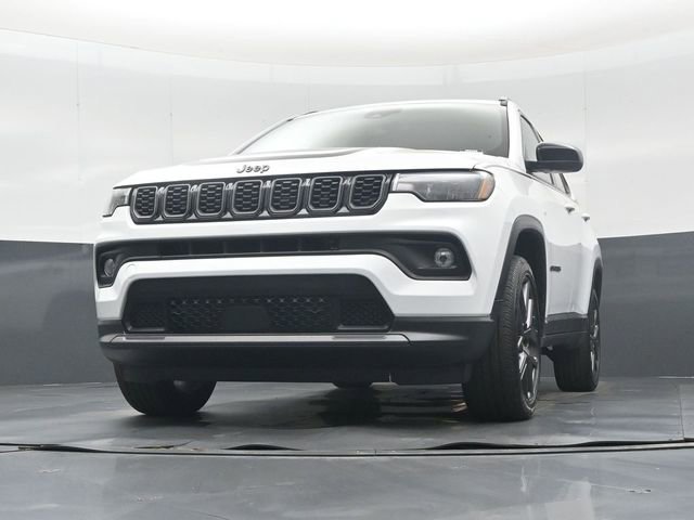 New 2026 Jeep Compass Latitude image 44