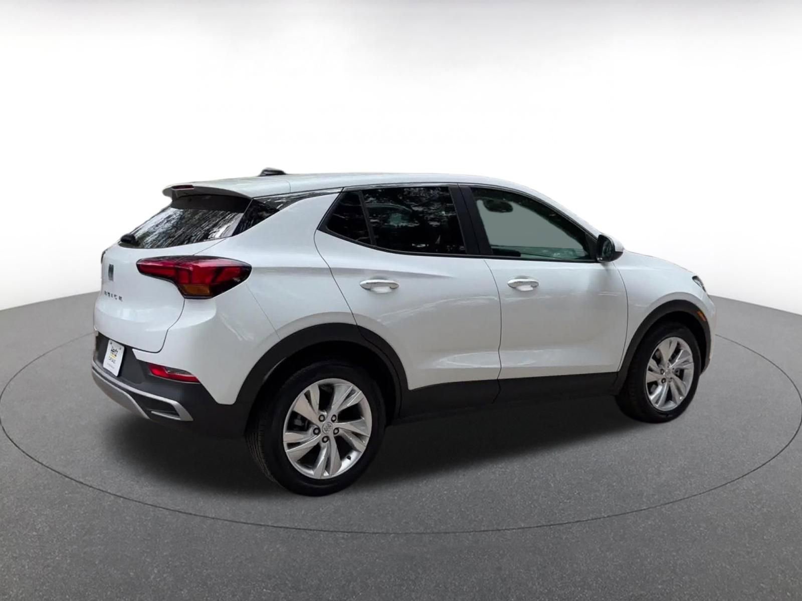 Used 2025 Buick Encore GX Preferred FWD image 14