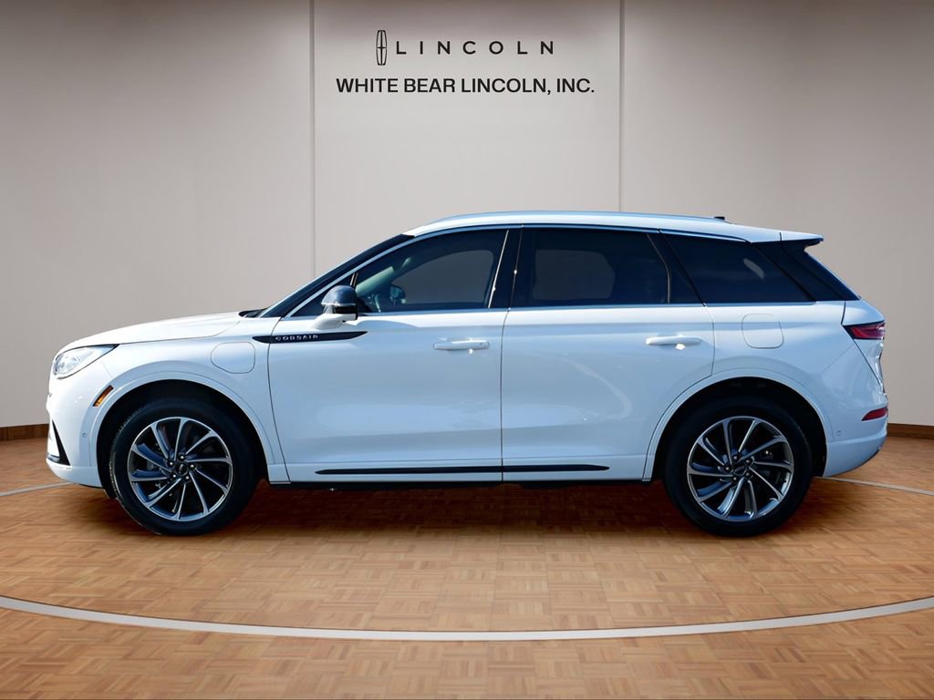 Used 2023 Lincoln Corsair Grand Touring w/ Equipment Group 302A image 8