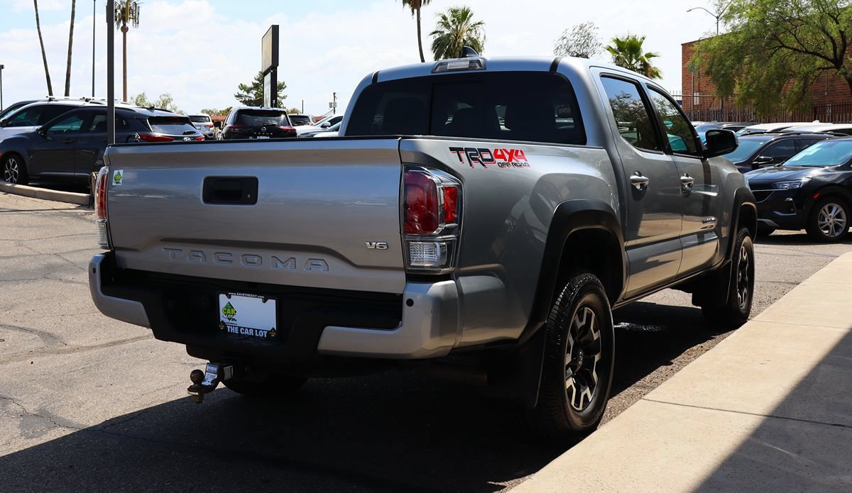 Used 2021 Toyota Tacoma TRD Off-Road w/ Technology Package AWD/4WD image 13