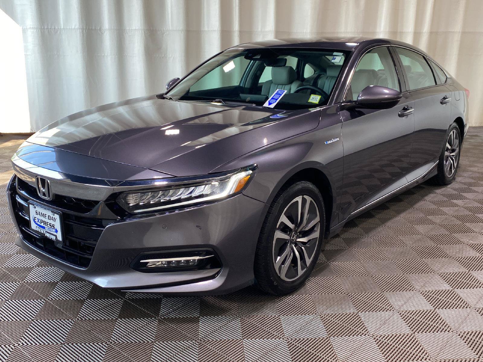 Used 2018 Honda Accord Touring image 8