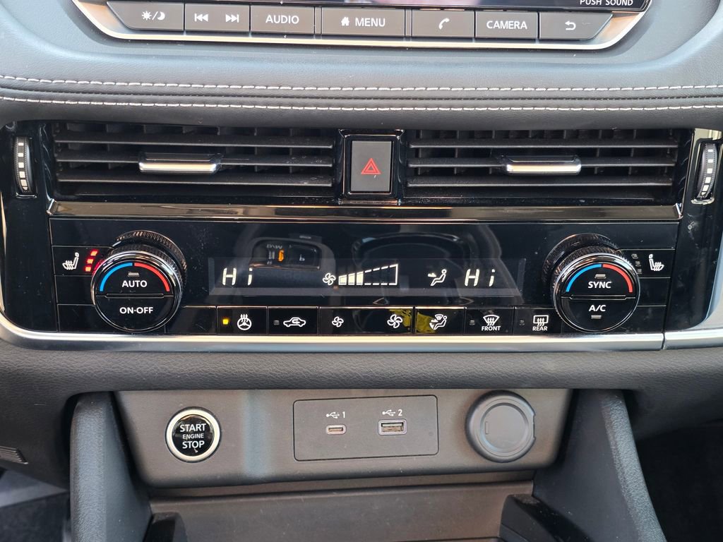 Used 2023 Nissan Rogue SV w/ SV Premium Package image 24