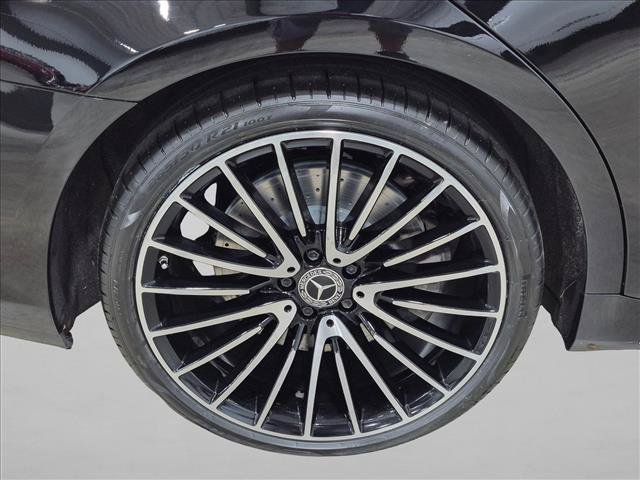 Used 2022 Mercedes-Benz S 500 4MATIC w/ AMG Line Package image 25