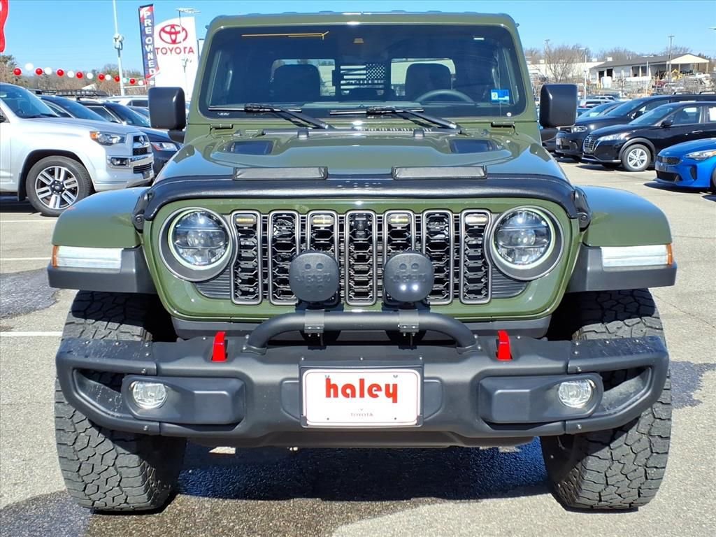 Used 2024 Jeep Gladiator Rubicon image 9