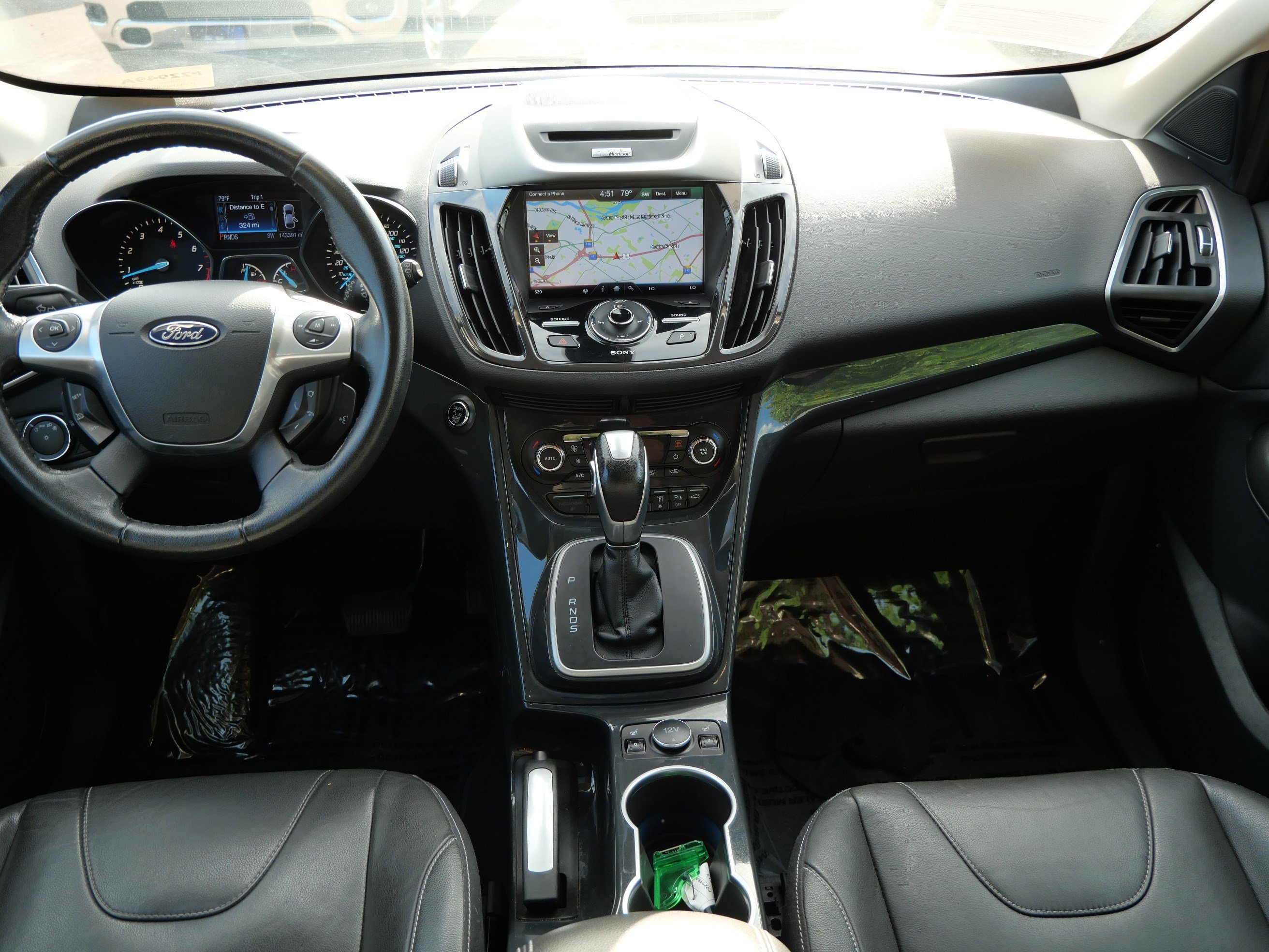 Used 2013 Ford Escape Titanium w/ Parking Technology Pkg AWD/4WD image 10