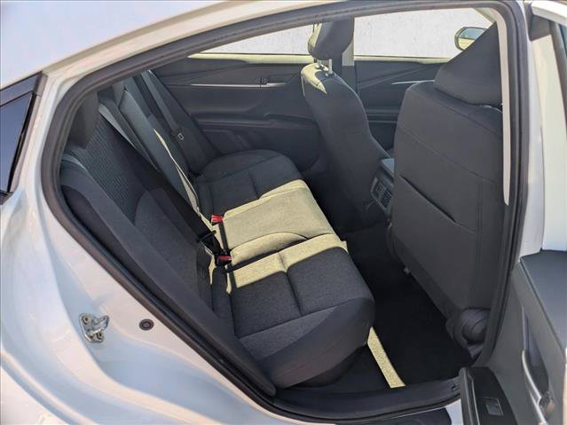 Used 2025 Toyota Camry LE FWD image 17
