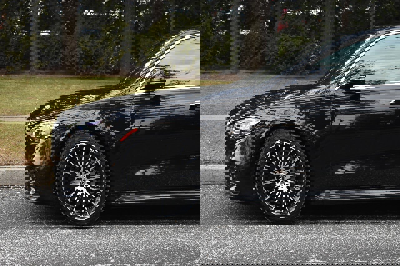 Used 2021 Mercedes-Benz S 580 4MATIC w/ AMG Line image 37