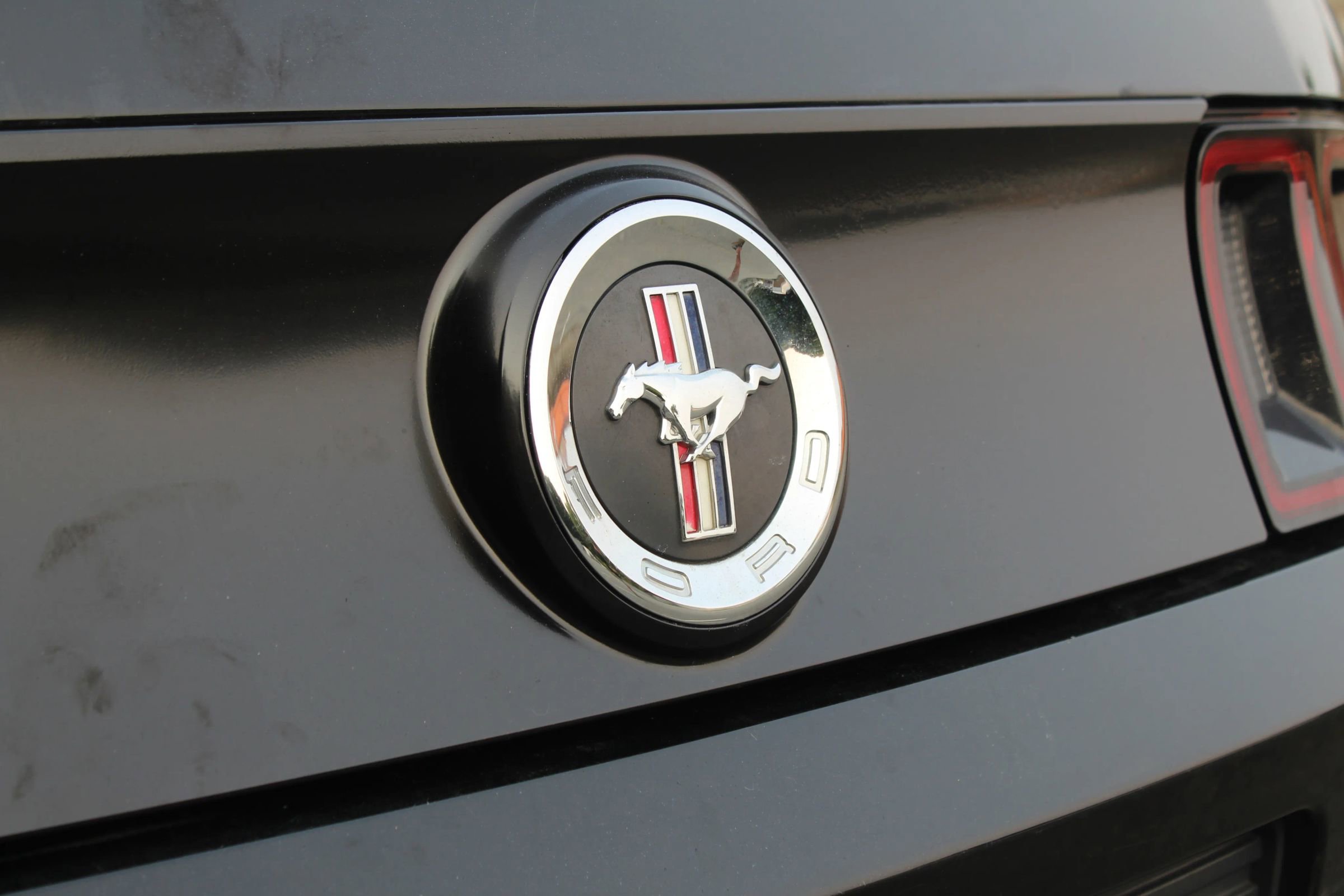 Used 2014 Ford Mustang V6 Coupe 2D image 30