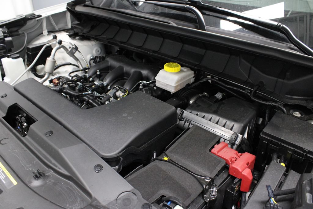 Used 2025 Nissan Pathfinder Rock Creek AWD/4WD image 12