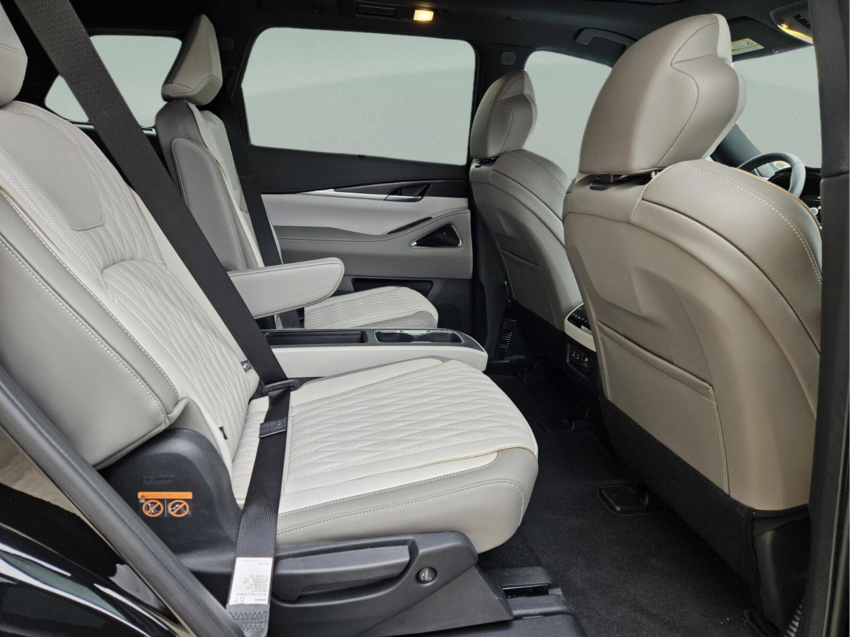 New 2026 INFINITI QX60 Autograph image 9