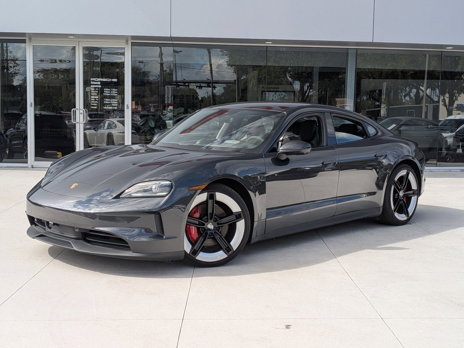 New 2025 Porsche Taycan 4S image 1