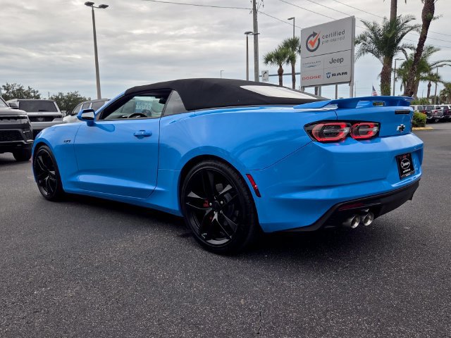 Used 2023 Chevrolet Camaro LT w/ Technology Package RWD image 5