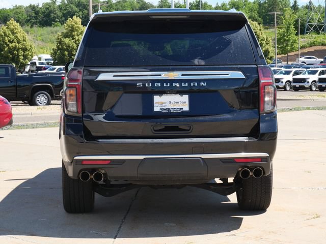 Used 2023 Chevrolet Suburban High Country AWD/4WD image 6