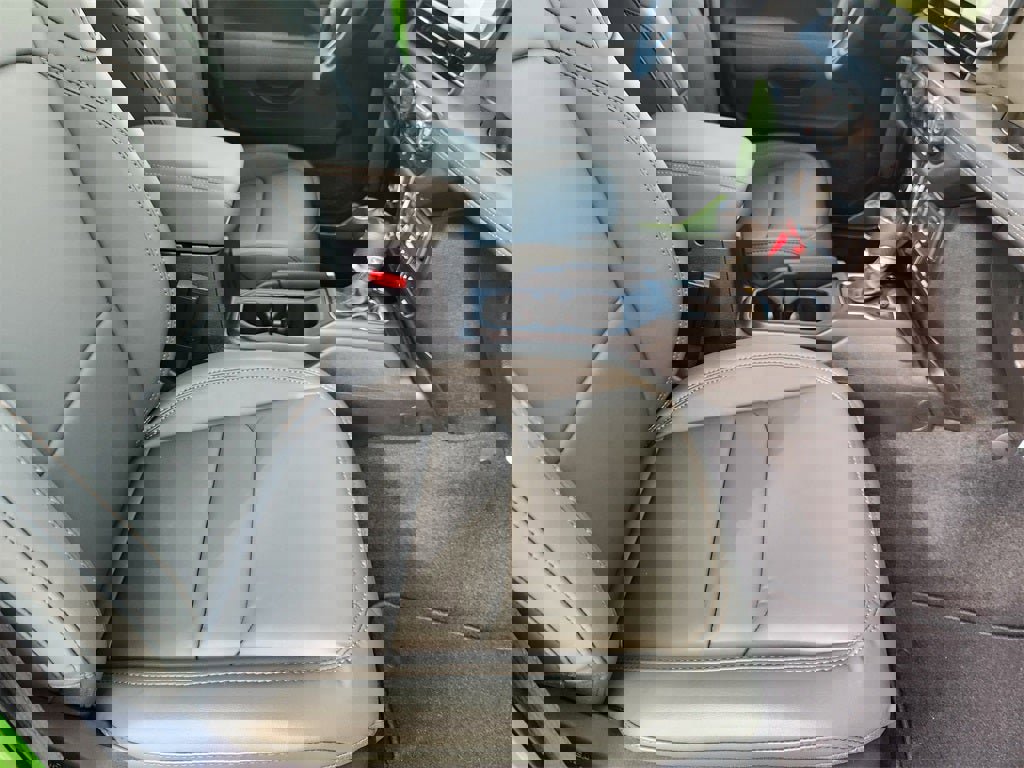 New 2025 Jeep Gladiator Mojave image 10