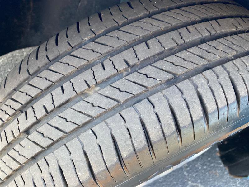 Used 2001 Ford Focus SE image 8