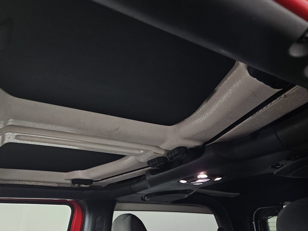 Used 2022 Jeep Wrangler Sport AWD/4WD image 22