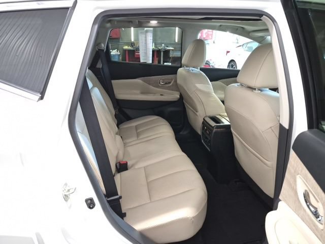 Used 2020 Nissan Murano SL w/ Moonroof Package AWD/4WD image 22