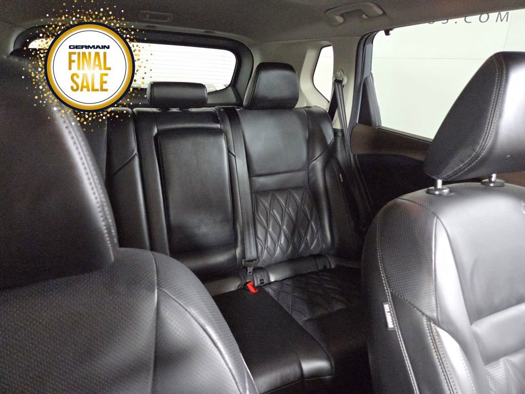 Used 2022 Nissan Rogue Platinum w/ Head-Up Display Package image 15