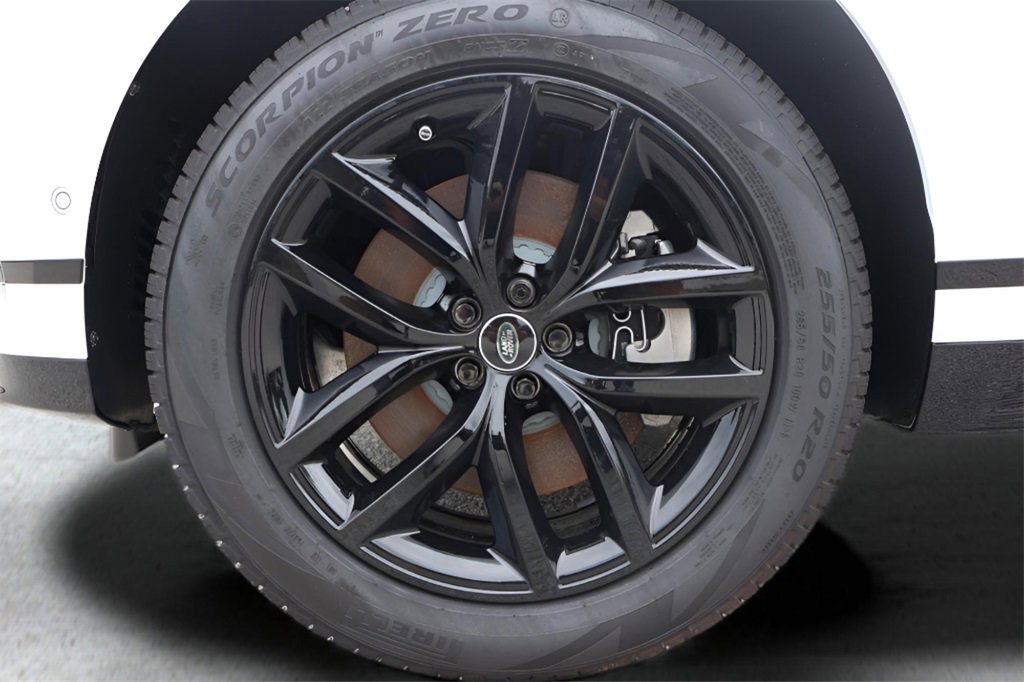 New 2026 Land Rover Range Rover Velar Dynamic SE image 9