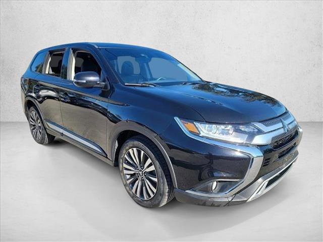 Used 2020 Mitsubishi Outlander SE image 3