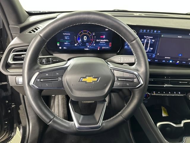 Used 2024 Chevrolet Traverse LS image 14