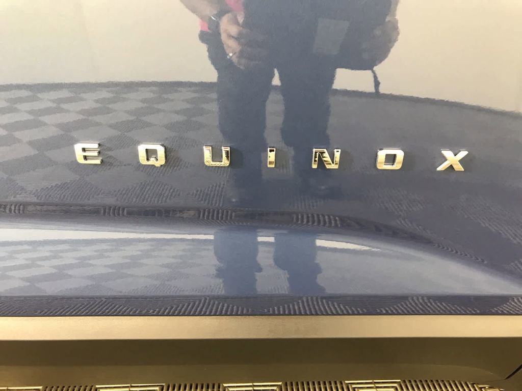 New 2026 Chevrolet Equinox LT w/ Convenience Package II image 27