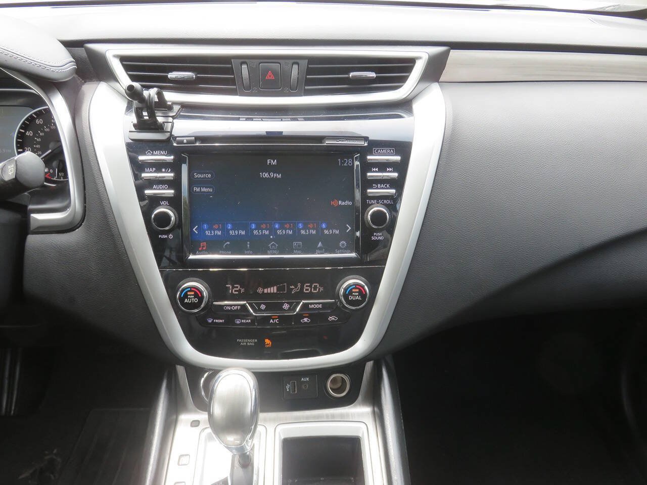 Used 2018 Nissan Murano SL AWD/4WD image 16
