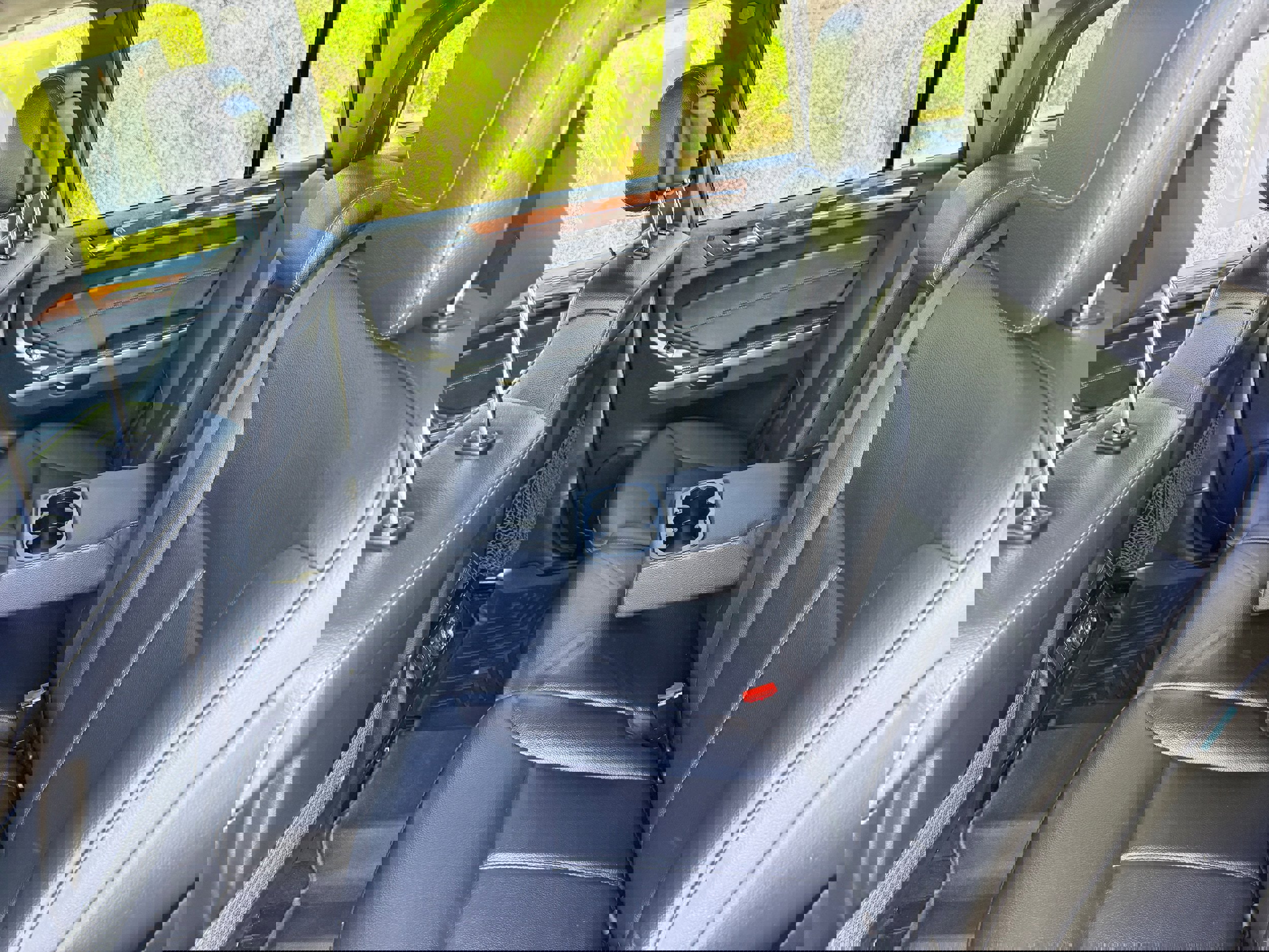 Used 2011 Mercedes-Benz GL 450 4matic image 13