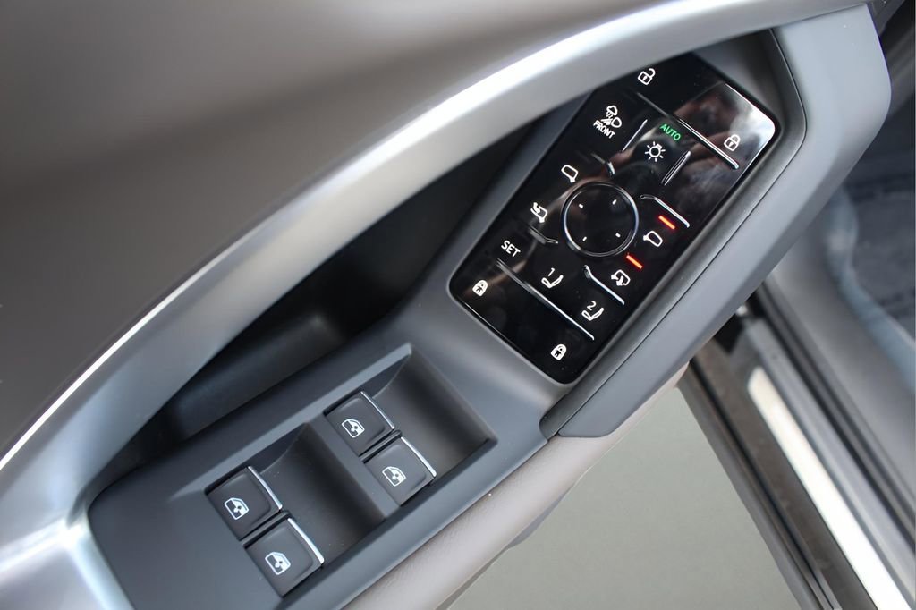 New 2025 Audi Q5 Premium Plus image 11