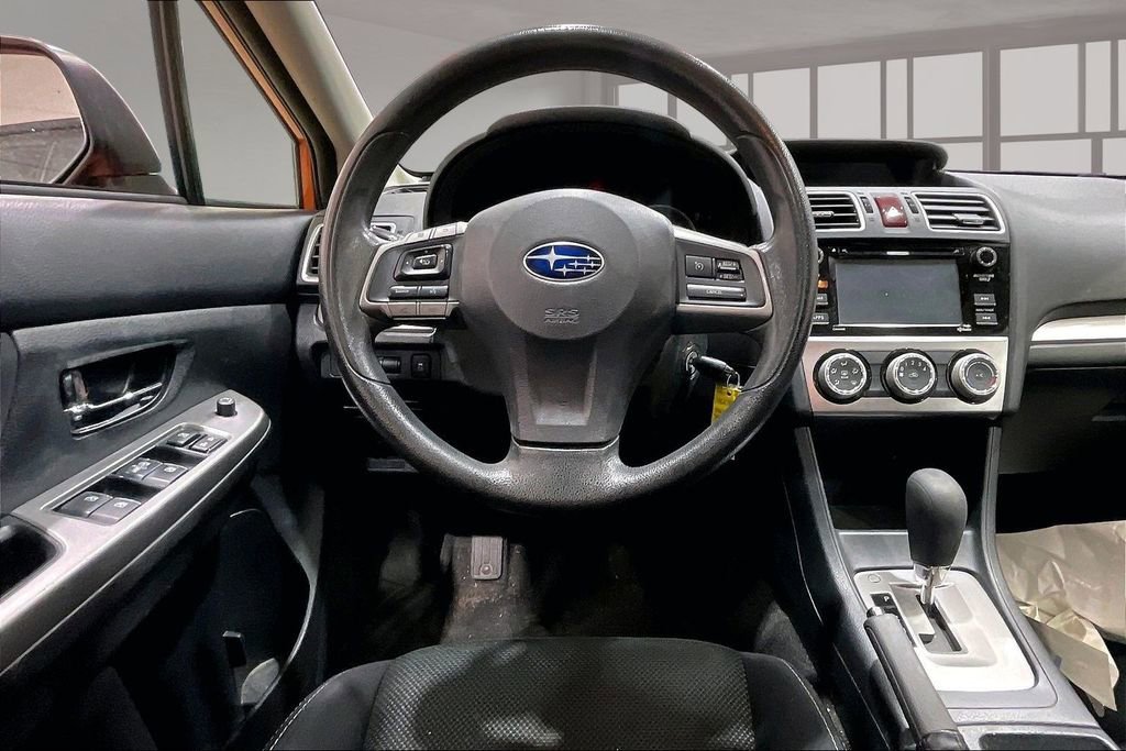 Used 2015 Subaru Crosstrek 2.0i Premium w/ Moonroof Package image 5