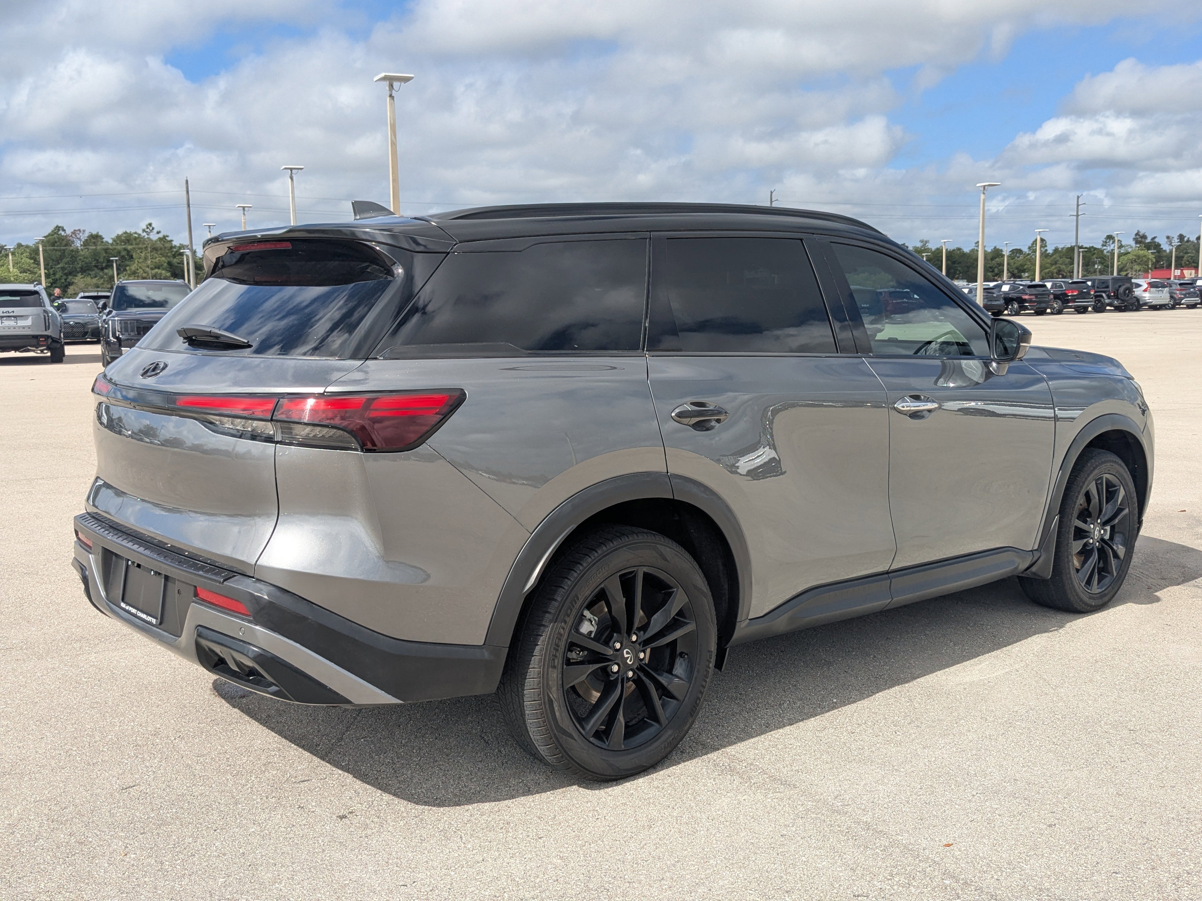 Used 2023 INFINITI QX60 Luxe w/ Cargo Package image 6