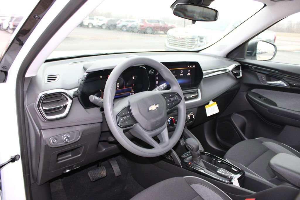 New 2026 Chevrolet TrailBlazer LS image 11