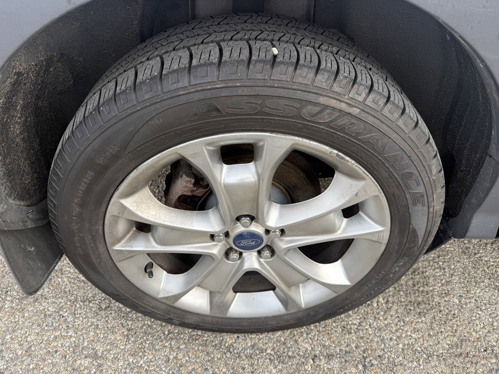 Used 2015 Ford Escape Titanium image 8