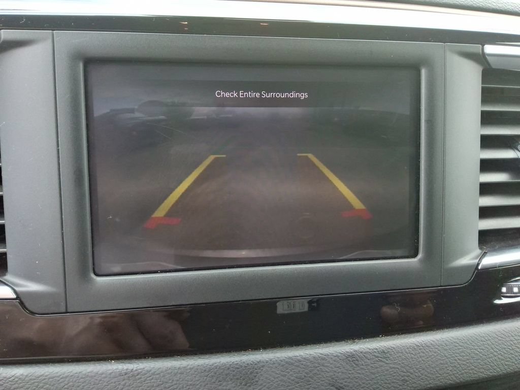 Certified 2023 Chrysler Voyager LX FWD image 16
