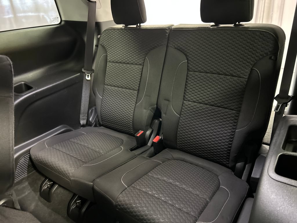 Used 2017 GMC Acadia SLE FWD image 21