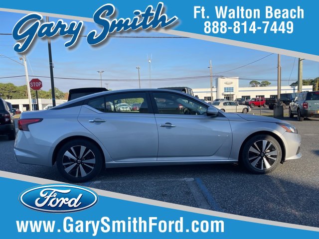 Used 2022 Nissan Altima 2.5 SV