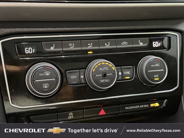 Used 2020 Volkswagen Atlas Cross Sport SEL R-Line AWD/4WD image 22
