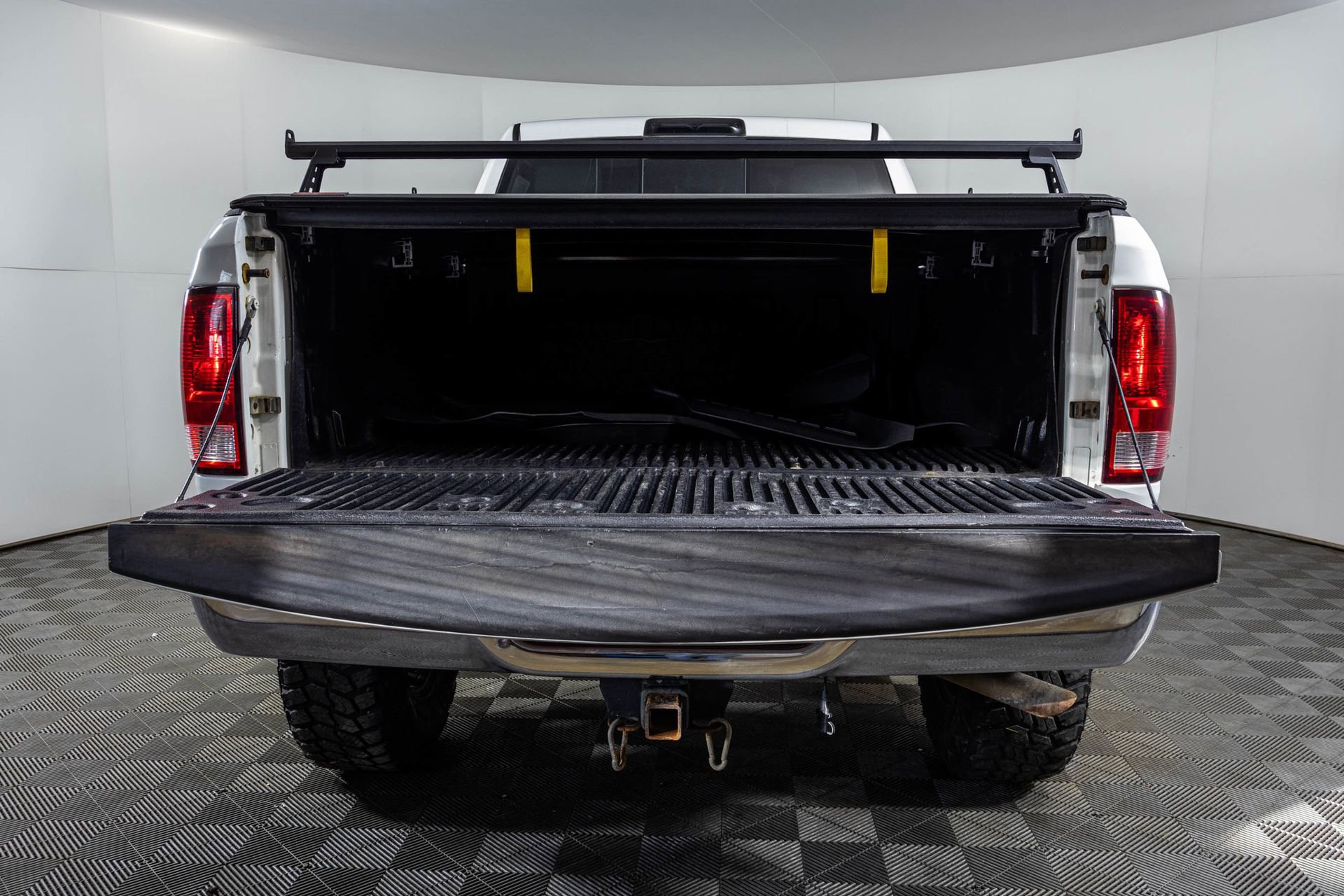 Used 2014 RAM 2500 SLT image 36